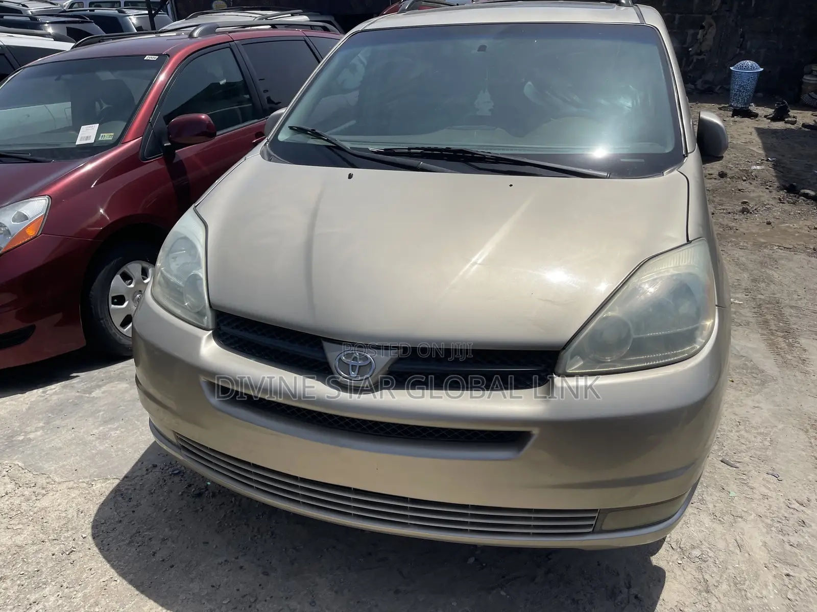 Toyota Sienna LE AWD 2005 Gold