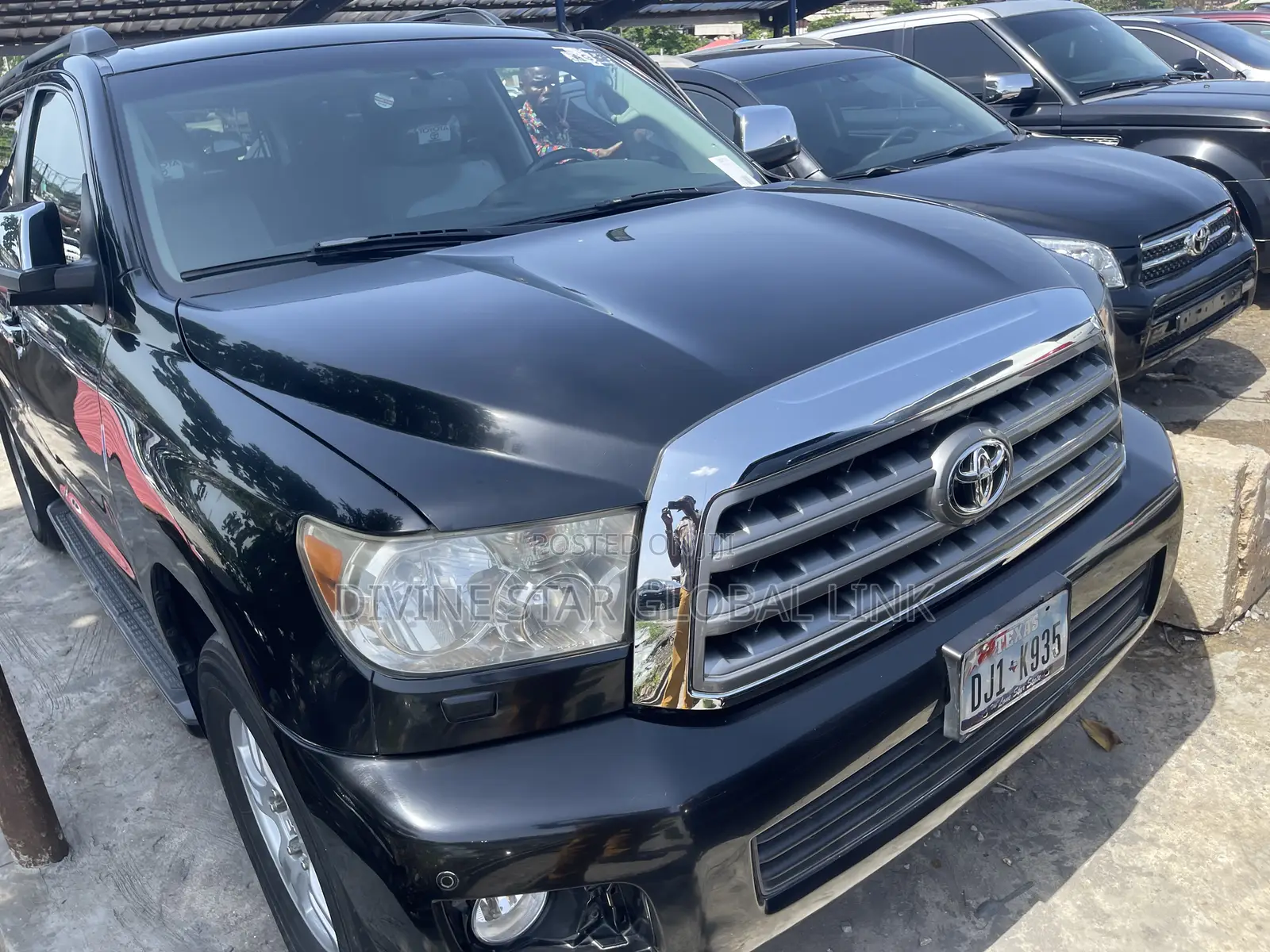 Toyota Sequoia 2011 Black
