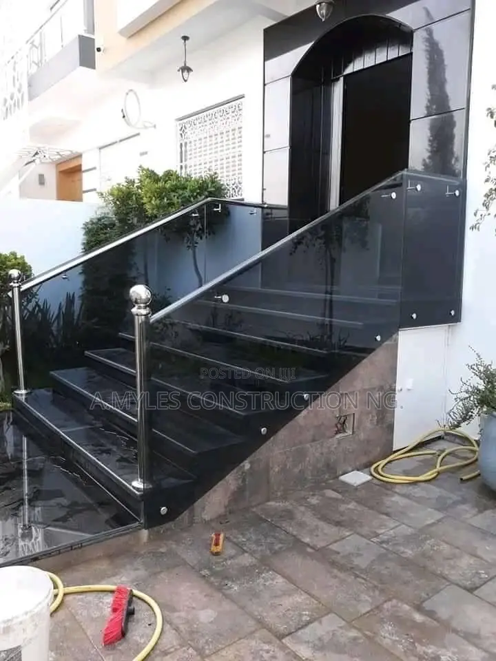 Entrance Glass Design Handrail