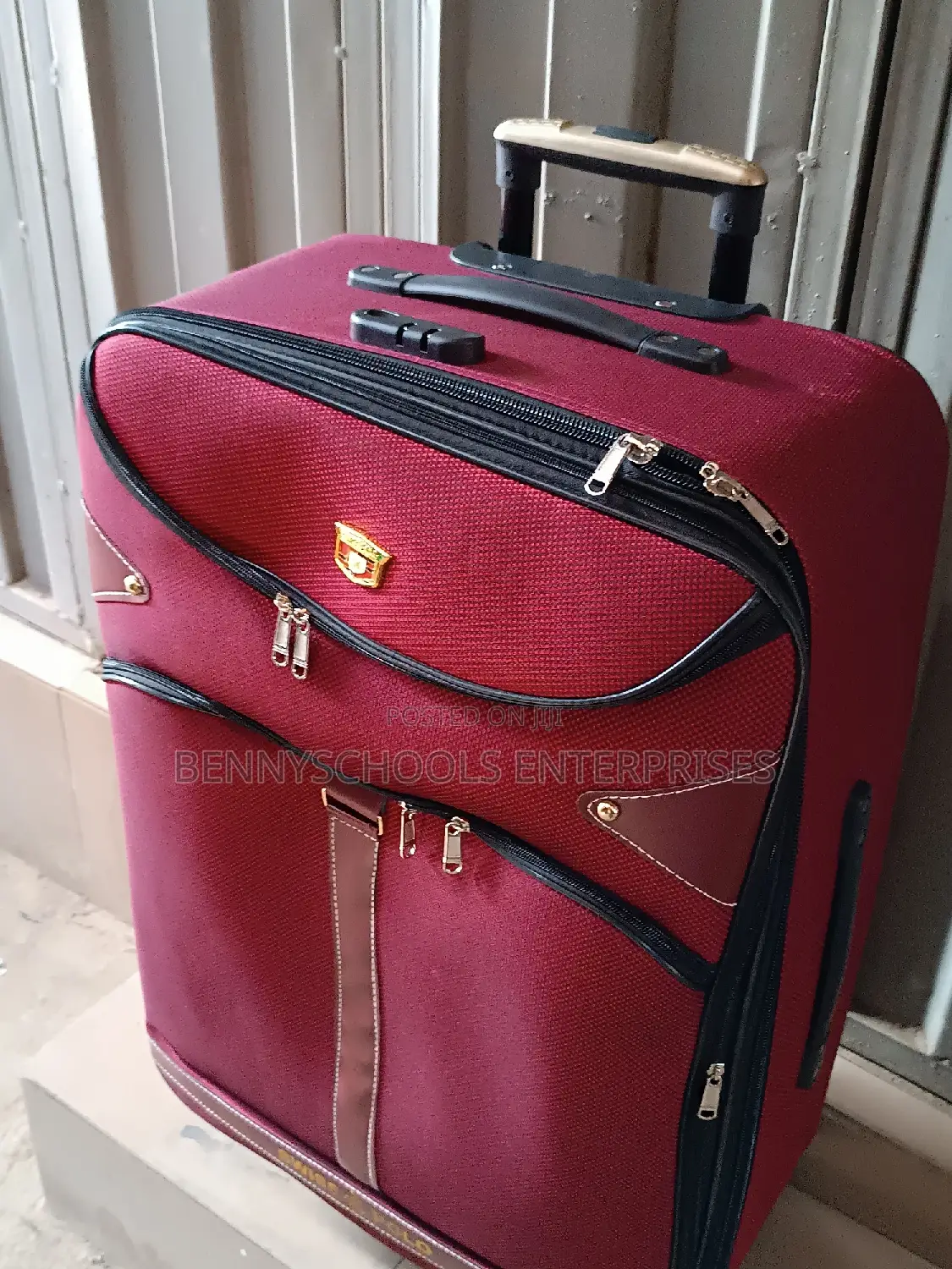 Big Red Two Wheels Swiss Polo Travelling Luggage Box