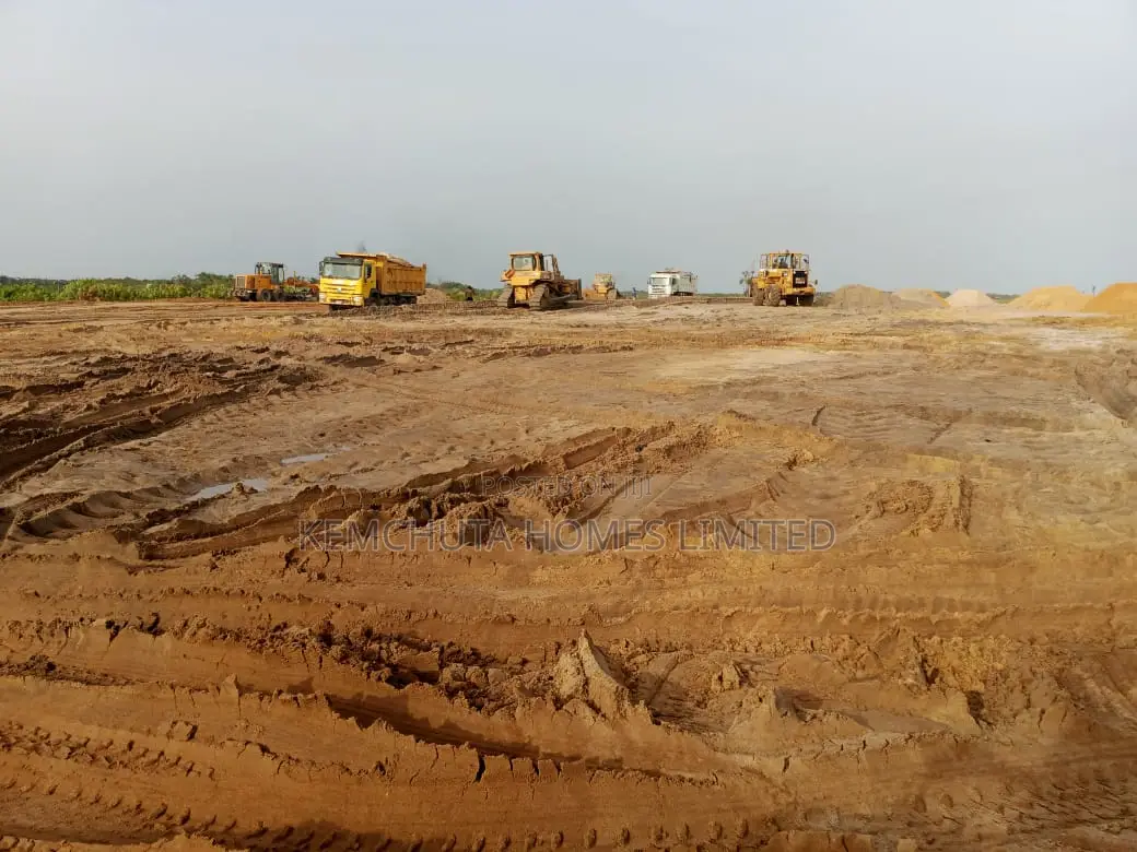 Estate Plots Facing the Beach With a Discount and Allocation