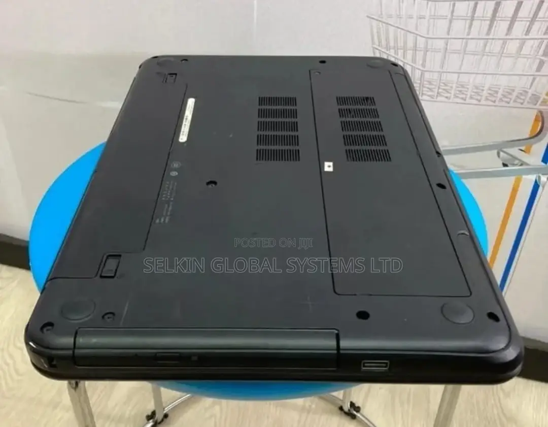 Laptop Dell Inspiron 15 8GB Intel Core I5 HDD 500GB