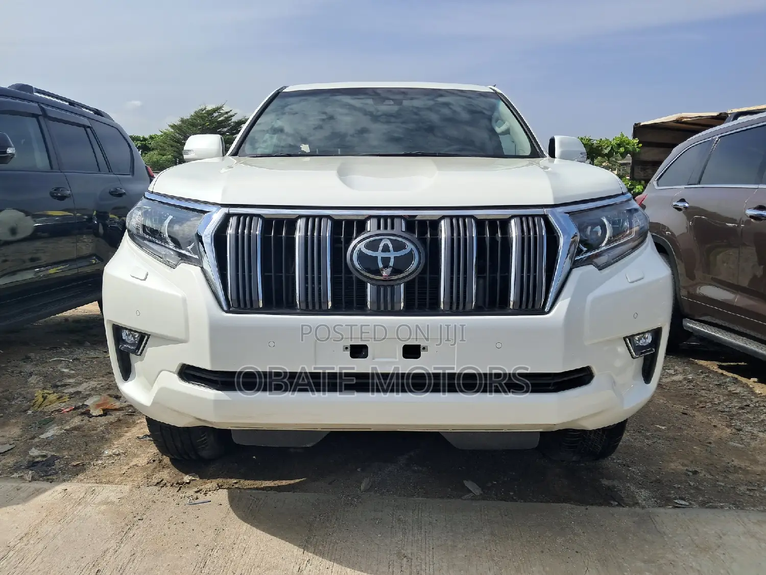 Toyota Land Cruiser Prado 2022 White