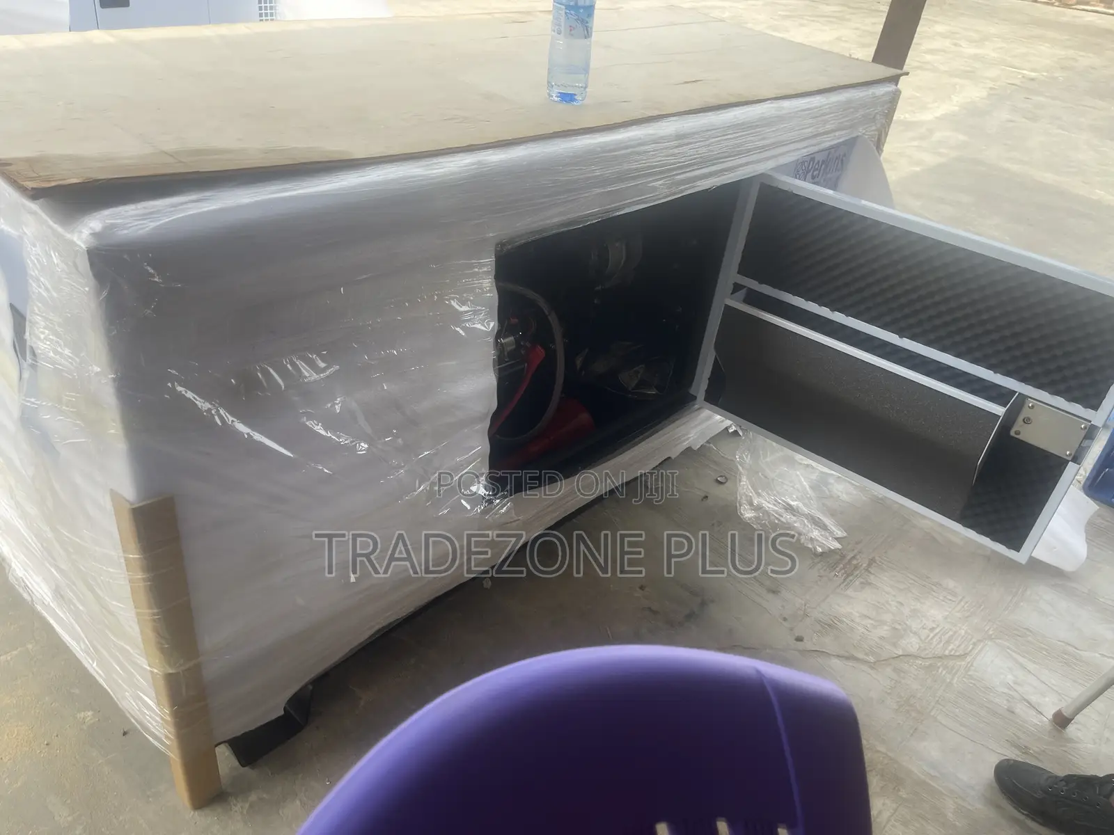 Less Noiseless 15kw 15kva Perkins Soundproof Generator