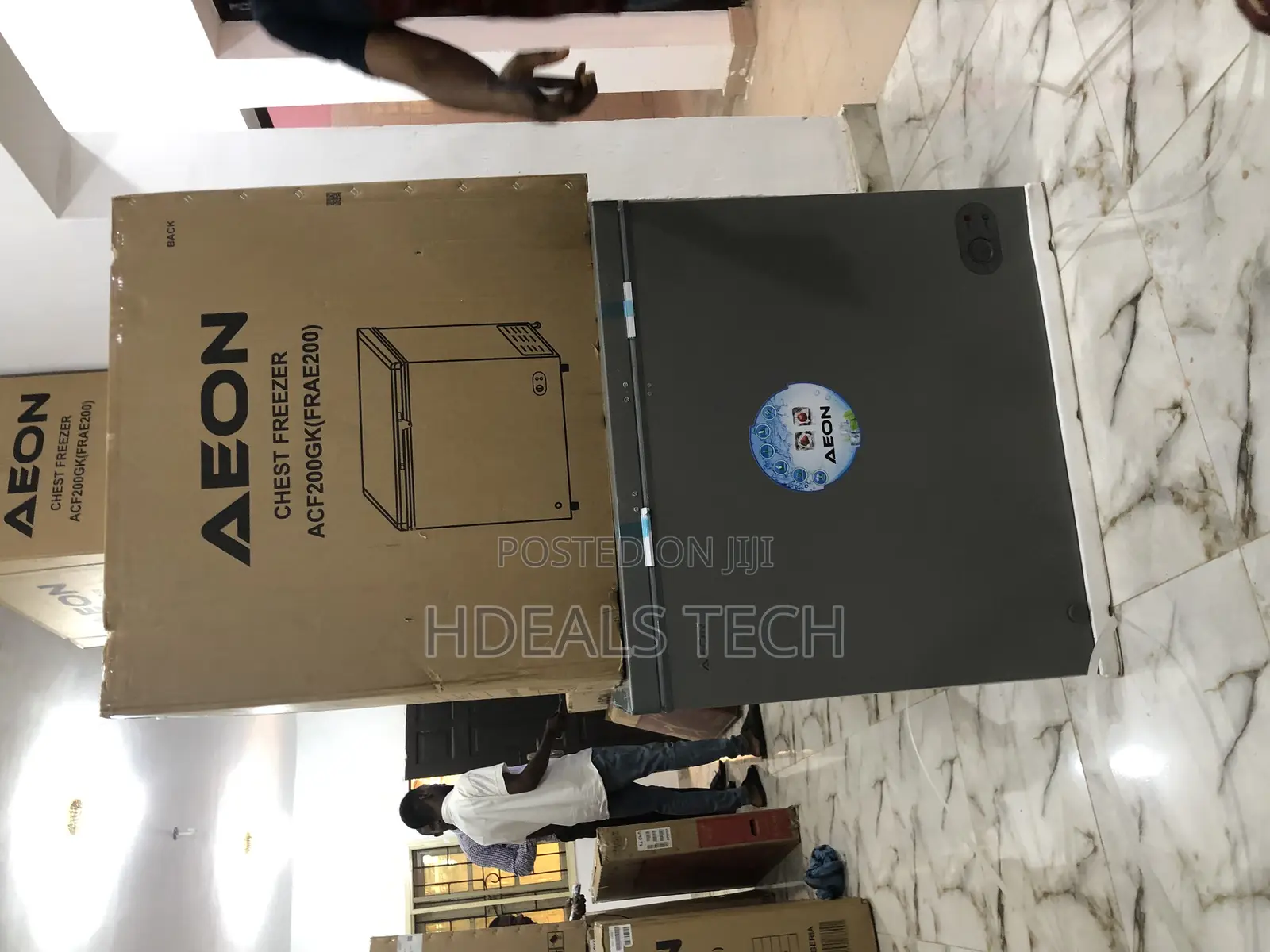 User-Friendly Aeon Chest Freezer 200litres