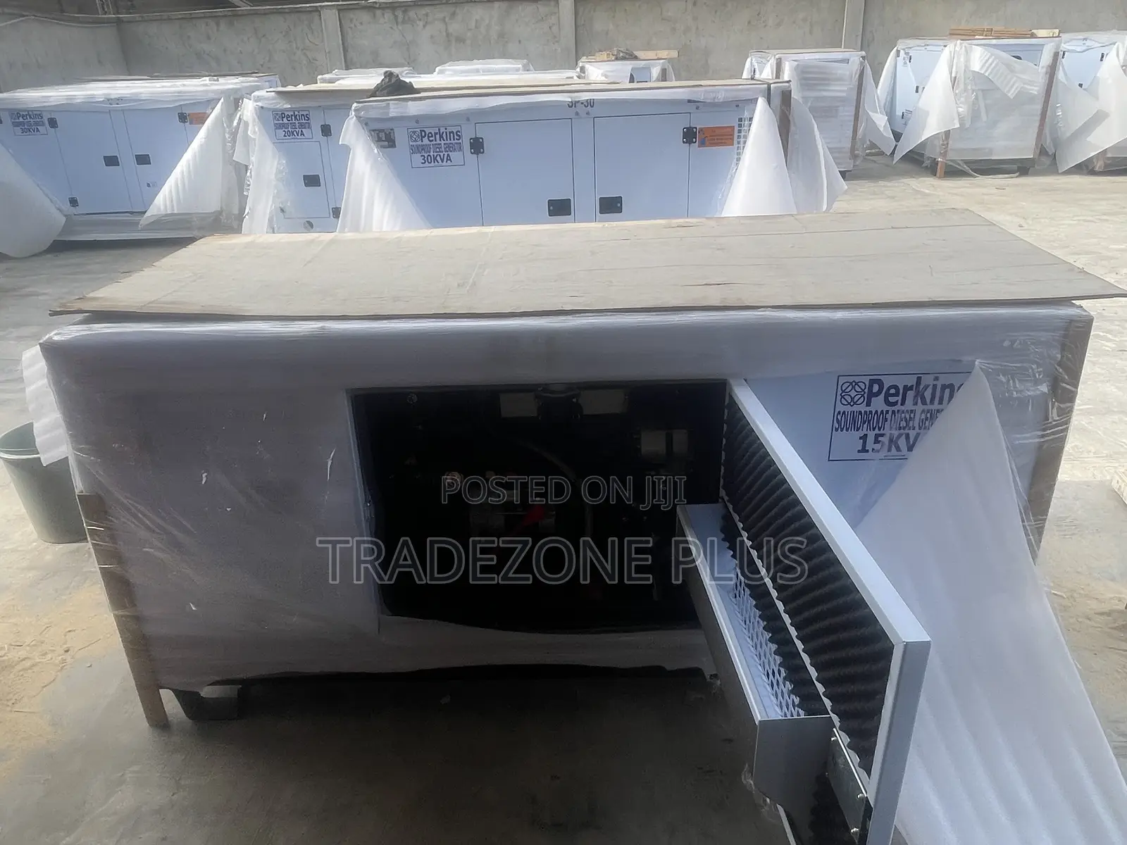 Quality Perkins Diesel Soundproof Generator