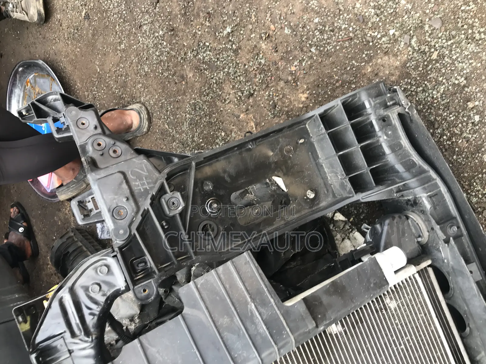 Complete Radiator Support Replacement for Hyundai Tucson 018