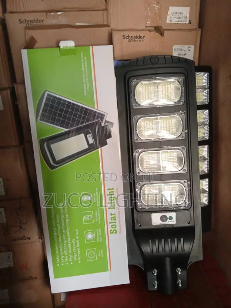 2400 Watts All in One Solar Street Light
