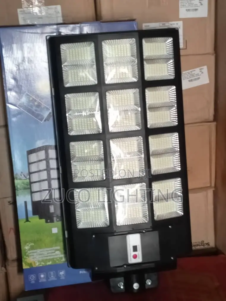 2400 Watts All in One Solar Street Light