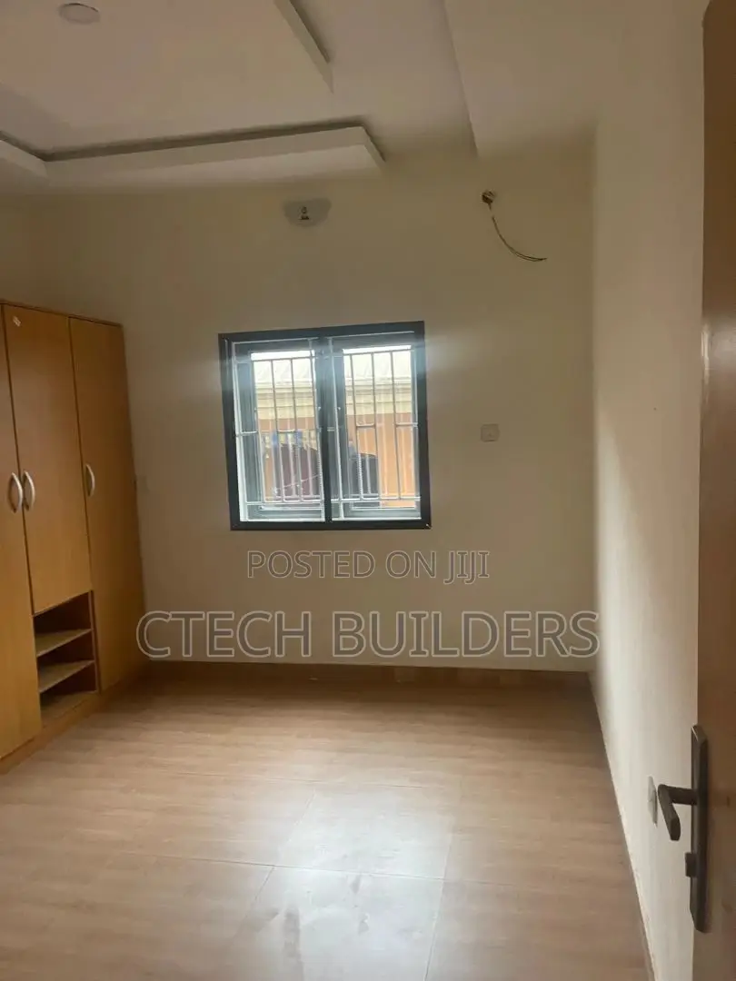 3bdrm Block of Flats in Benin City for rent