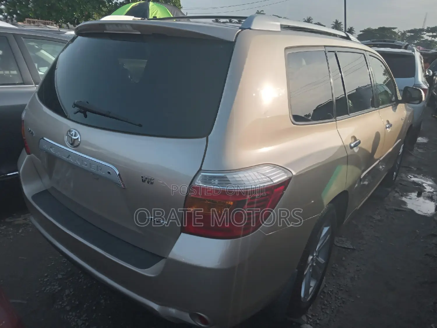 Toyota Highlander Limited 2009 Gold