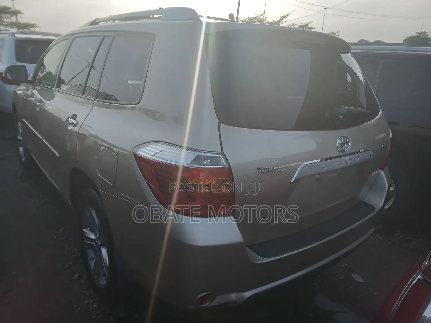 Toyota Highlander Limited 2009 Gold
