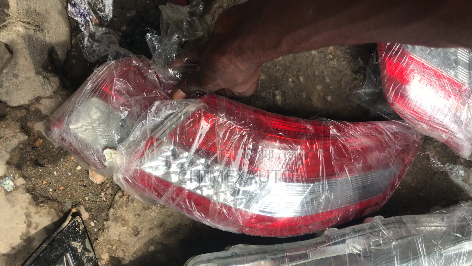 Complete Back Taillight Replacement for Toyota Camry 2010