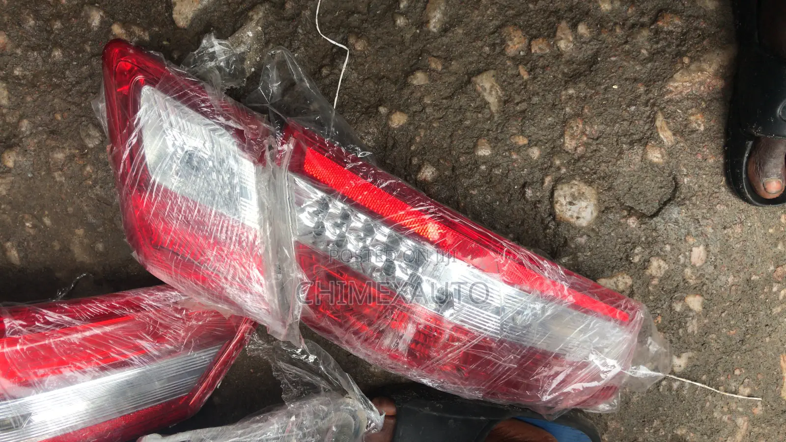 Complete Back Taillight Replacement for Toyota Camry 2010