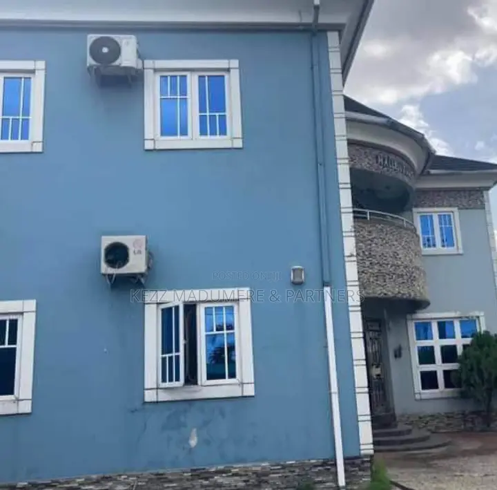 6bdrm Duplex in Pearl Gardens Estate, Port-Harcourt for sale
