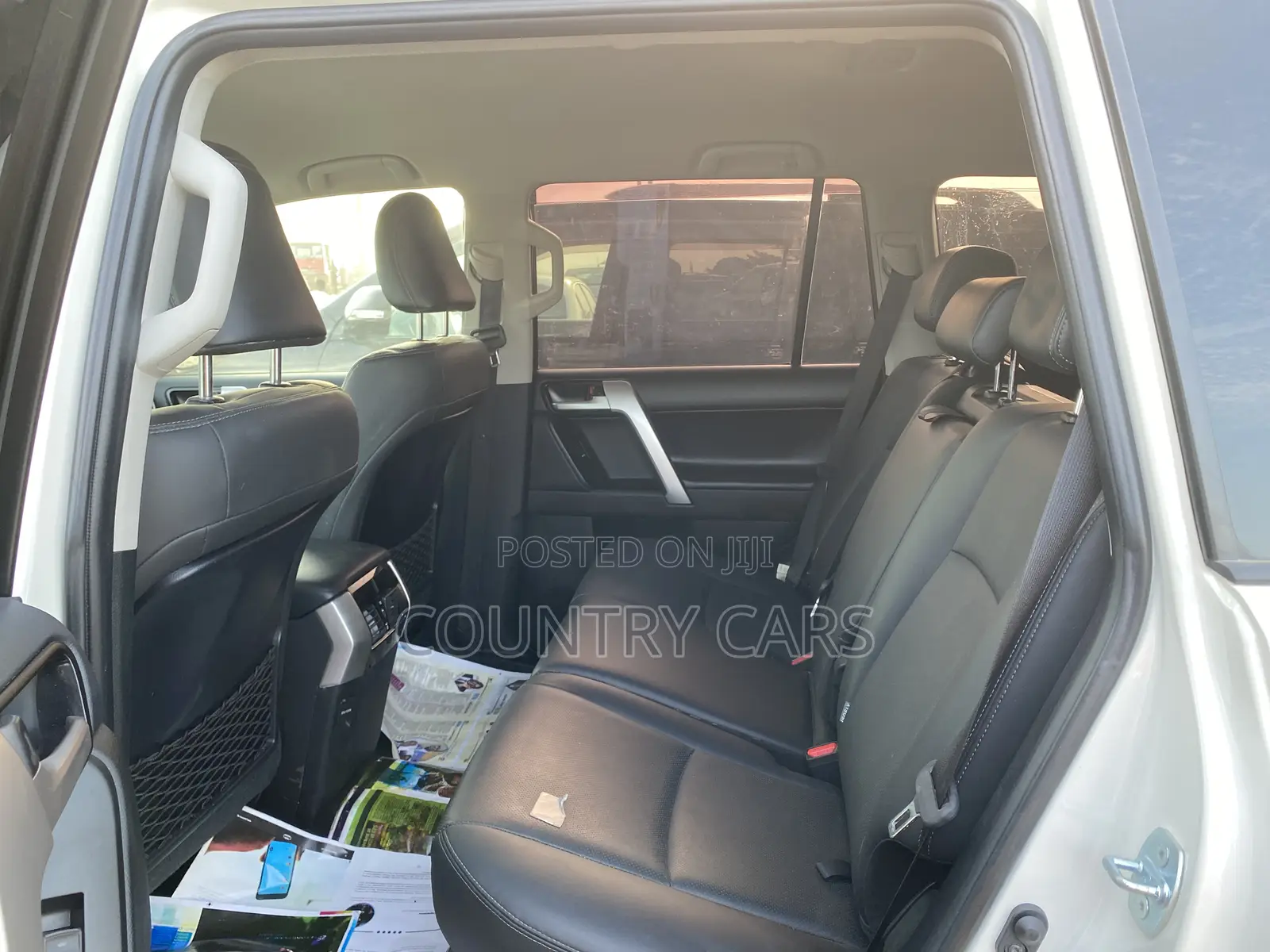 Toyota Land Cruiser Prado 2022 White
