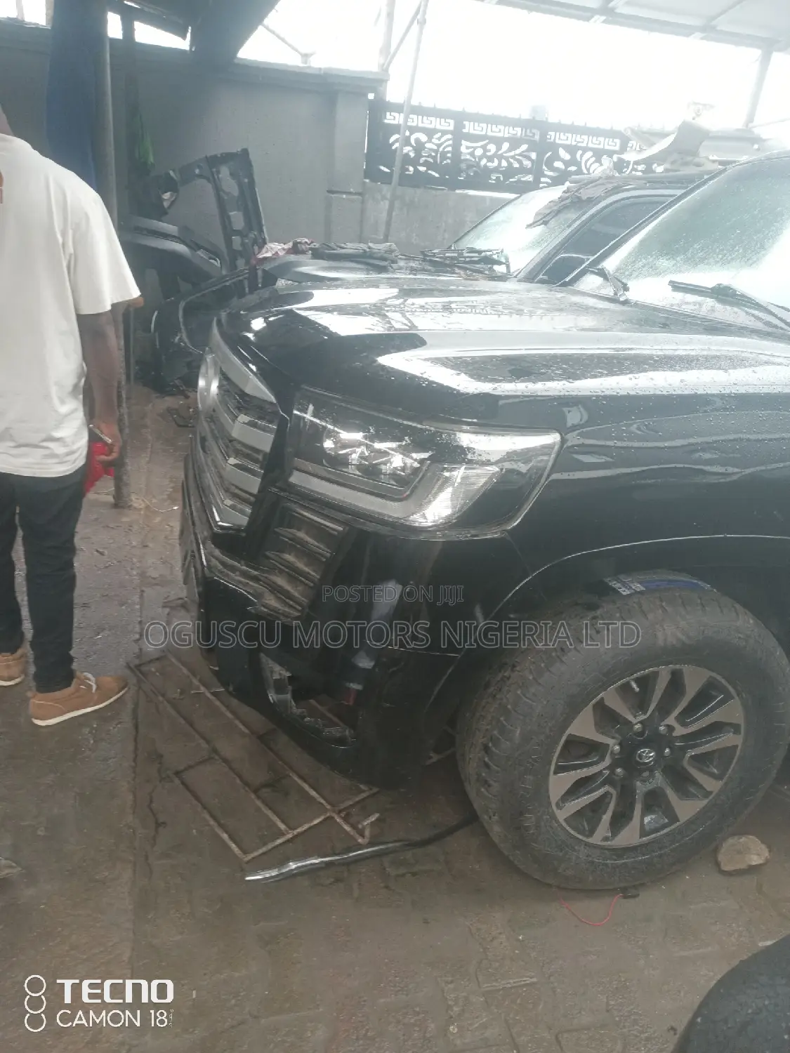 Toyota Sequoia 2001 Upgrade to Landcruiser 2023 Model