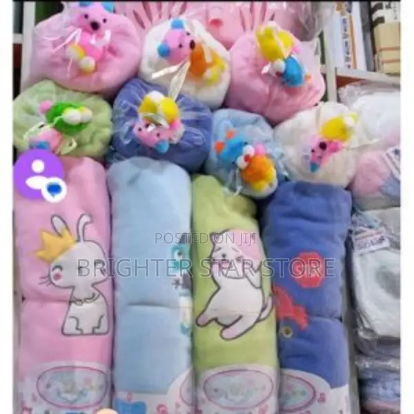 Baby Shawl Honey Colourful and Sweet Look