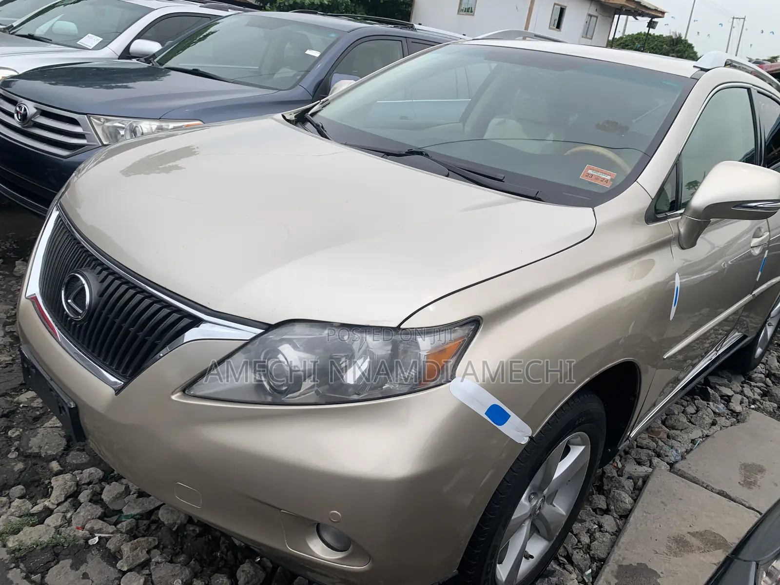 Lexus RX 350 2010 Gold