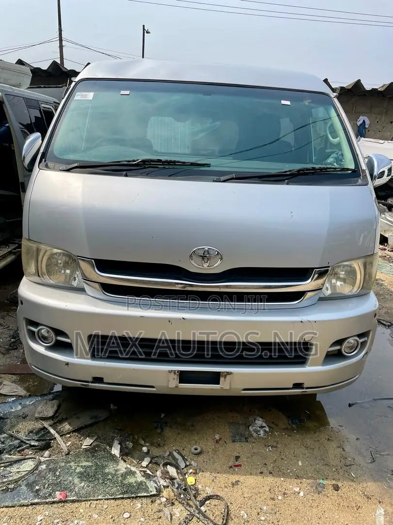 Toyota HiAce 2008 Grey