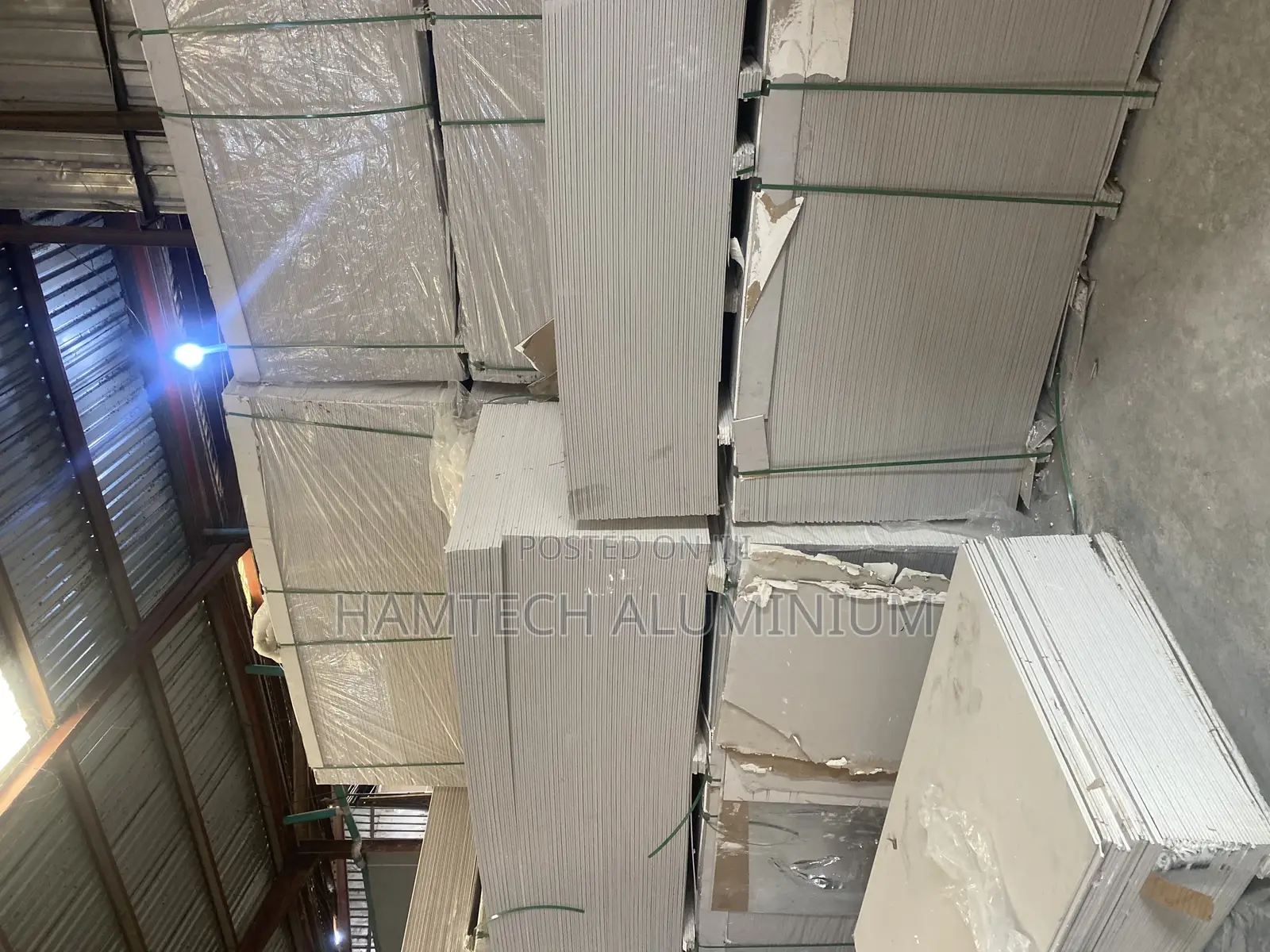 P.O.P Plaster Board