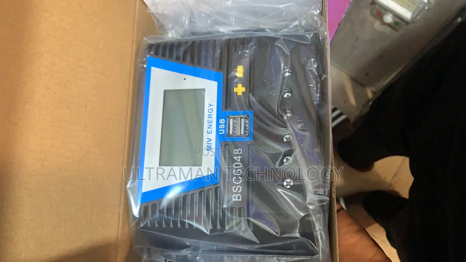 Solar Charge Controller With Display