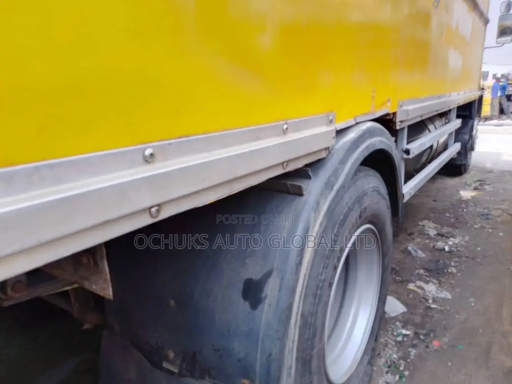 Volvo Fl6 Container Body 10bolits 24feet