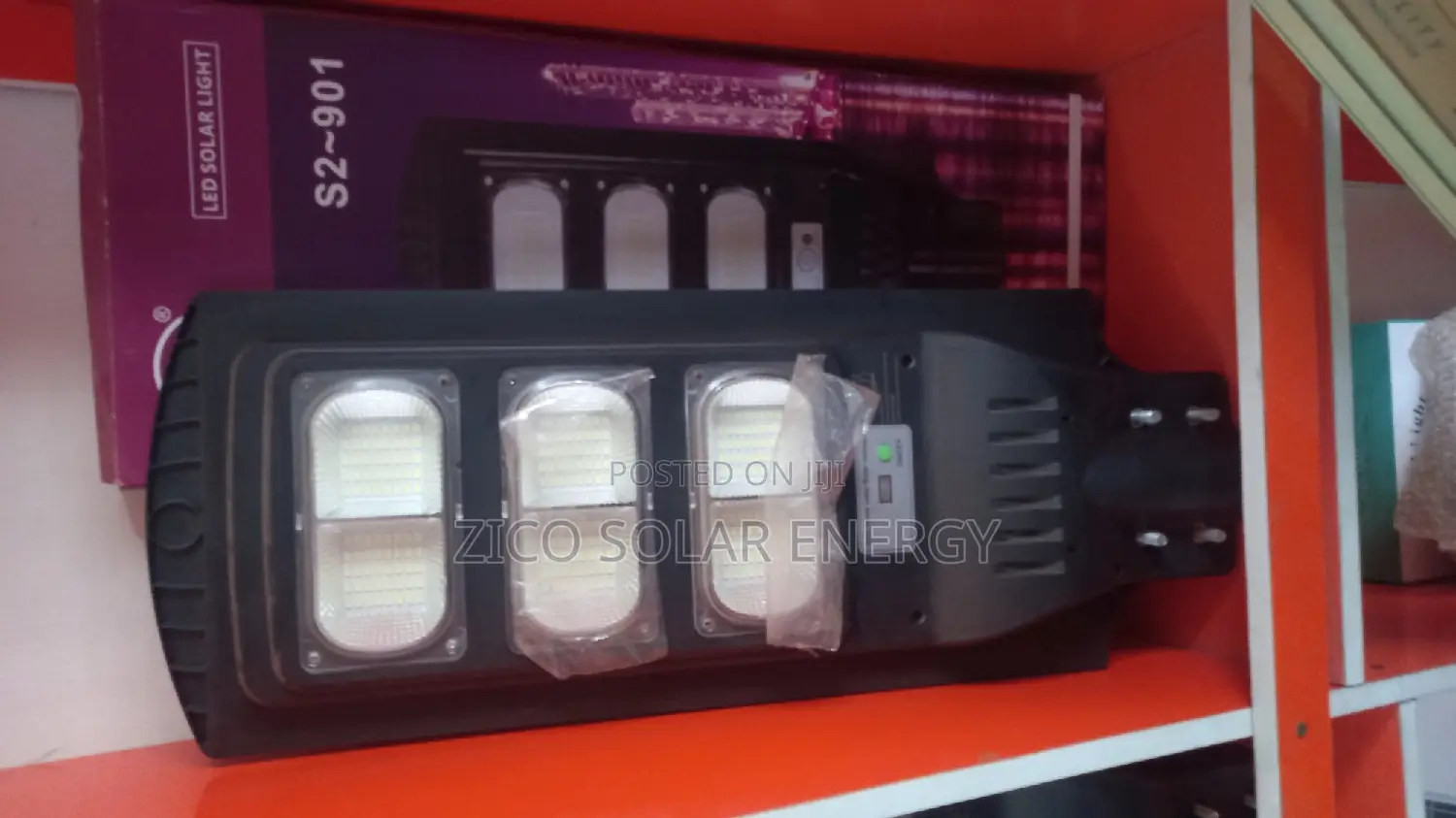 3 Eye Divided Solar Light