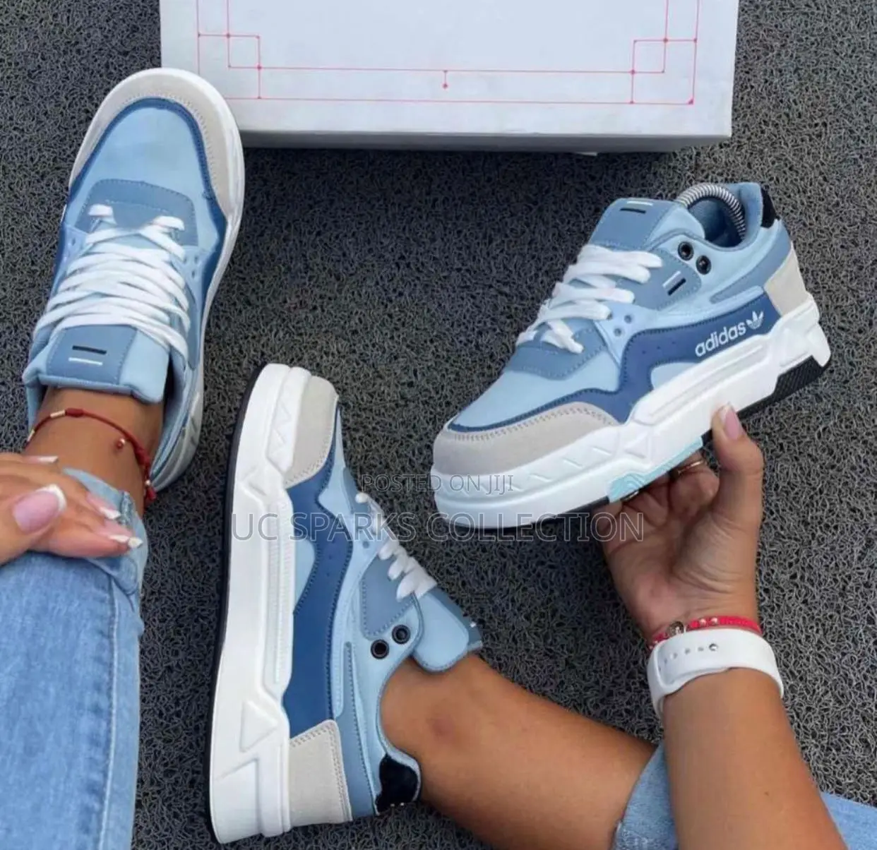 Original Unisex Adidas Sneakers