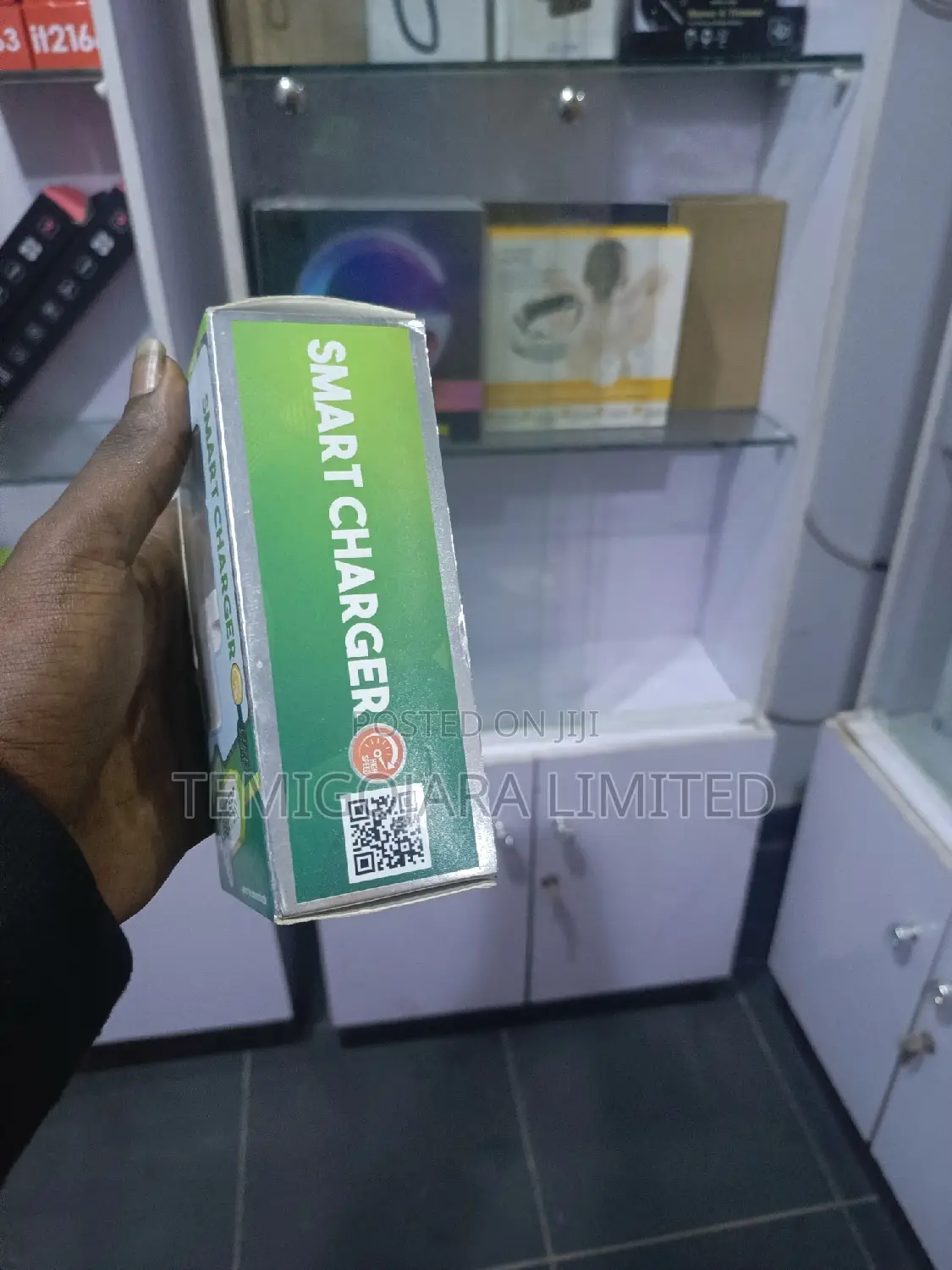 Cellpower 3-in-1 Charger