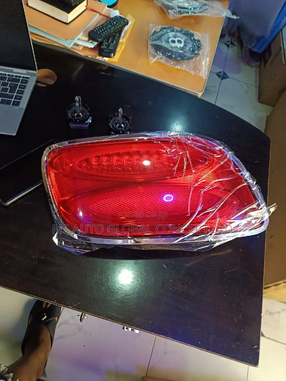 Bentley GT 2015 Back Light