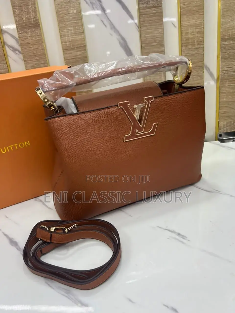 Luxury Women's Bags Louis Vuitton Available in Store 