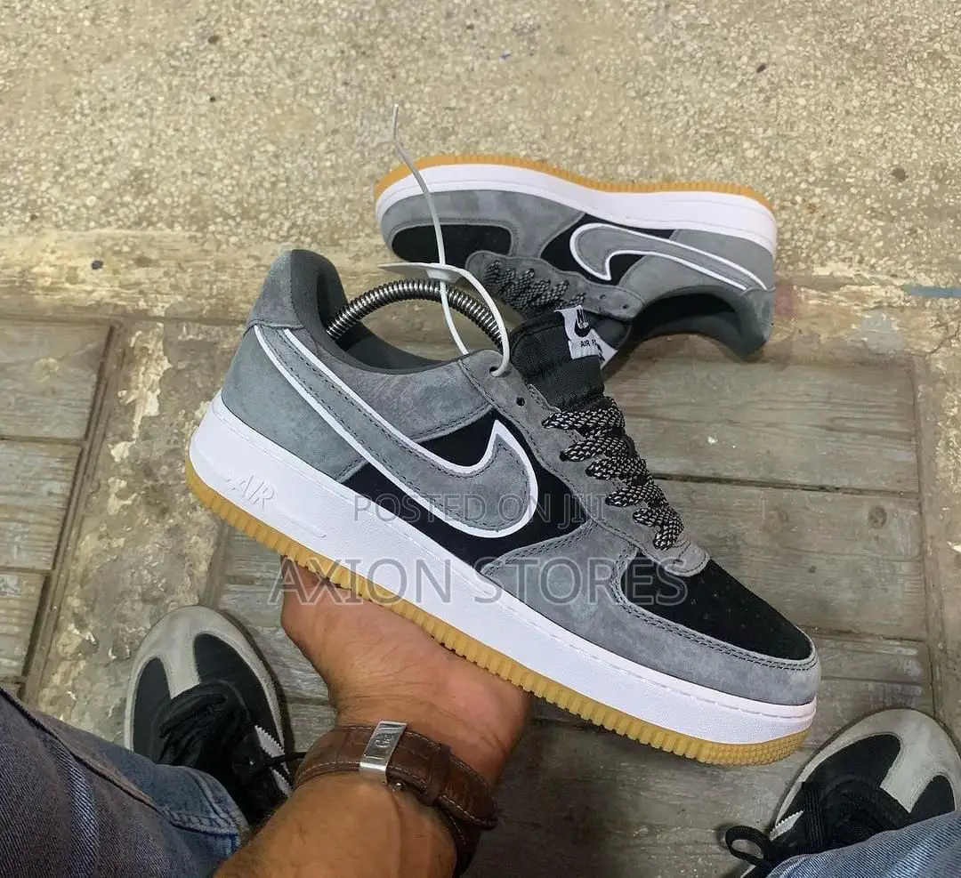 Quality Nike Fashion Sneakers