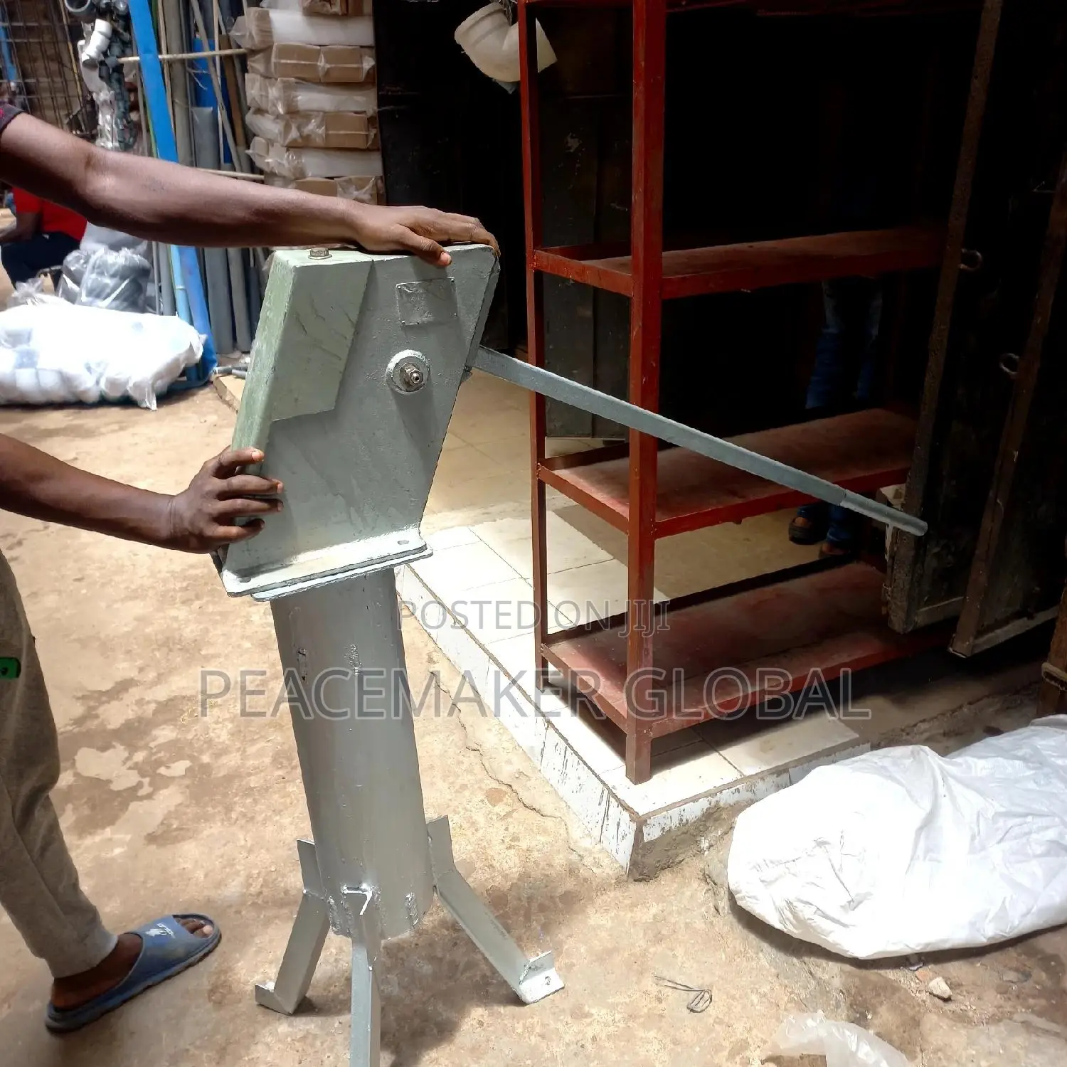 Mak 3 Hand Pump