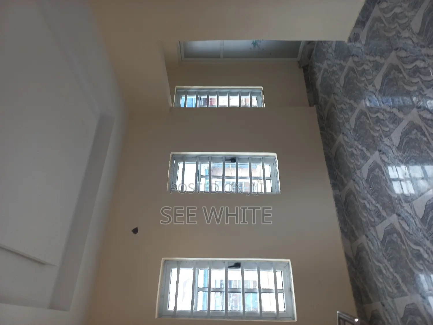 Furnished 2bdrm Room & Parlour in Satellite Town for rent