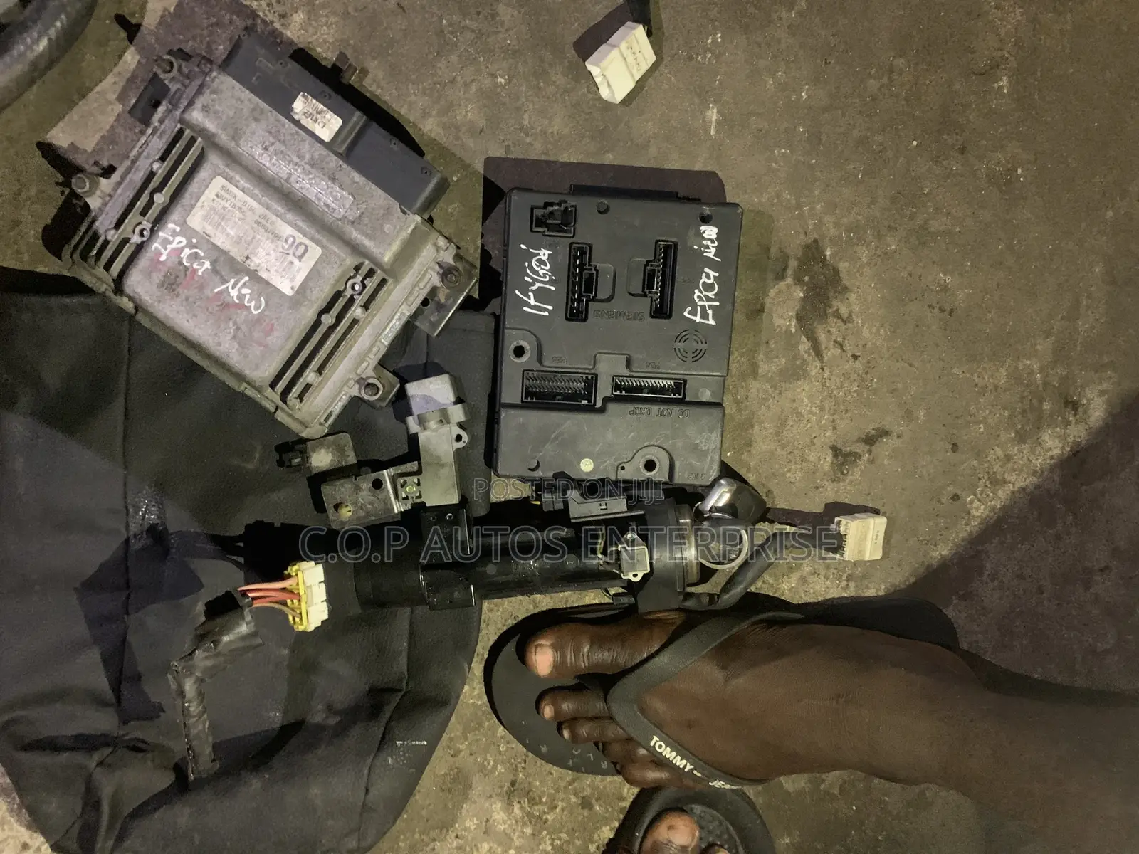 Complete Set of Brainbox With Fuse Box for Chevrolet Epica
