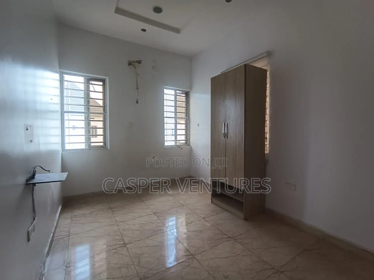 4bdrm Duplex in Alternative, Chevron for rent