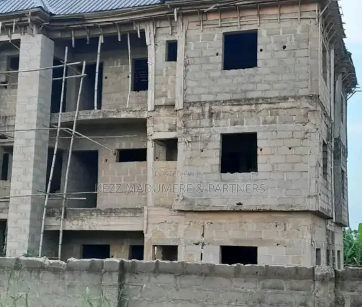 12bdrm Block of Flats in Naze , Owerri, Imo, Port-Harcourt for sale