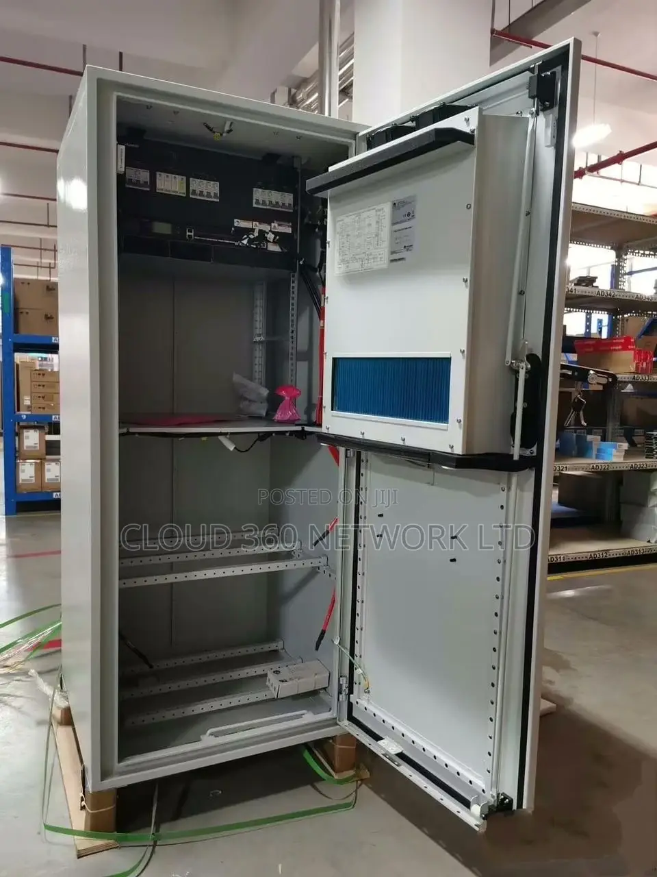 42u. Outdoor Rack