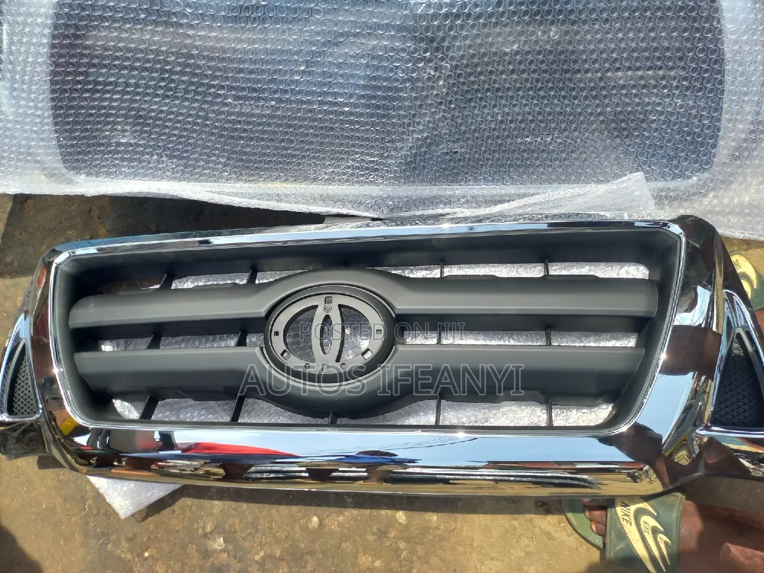 Toyota Tacoma Front Grill 2005 Available Dm