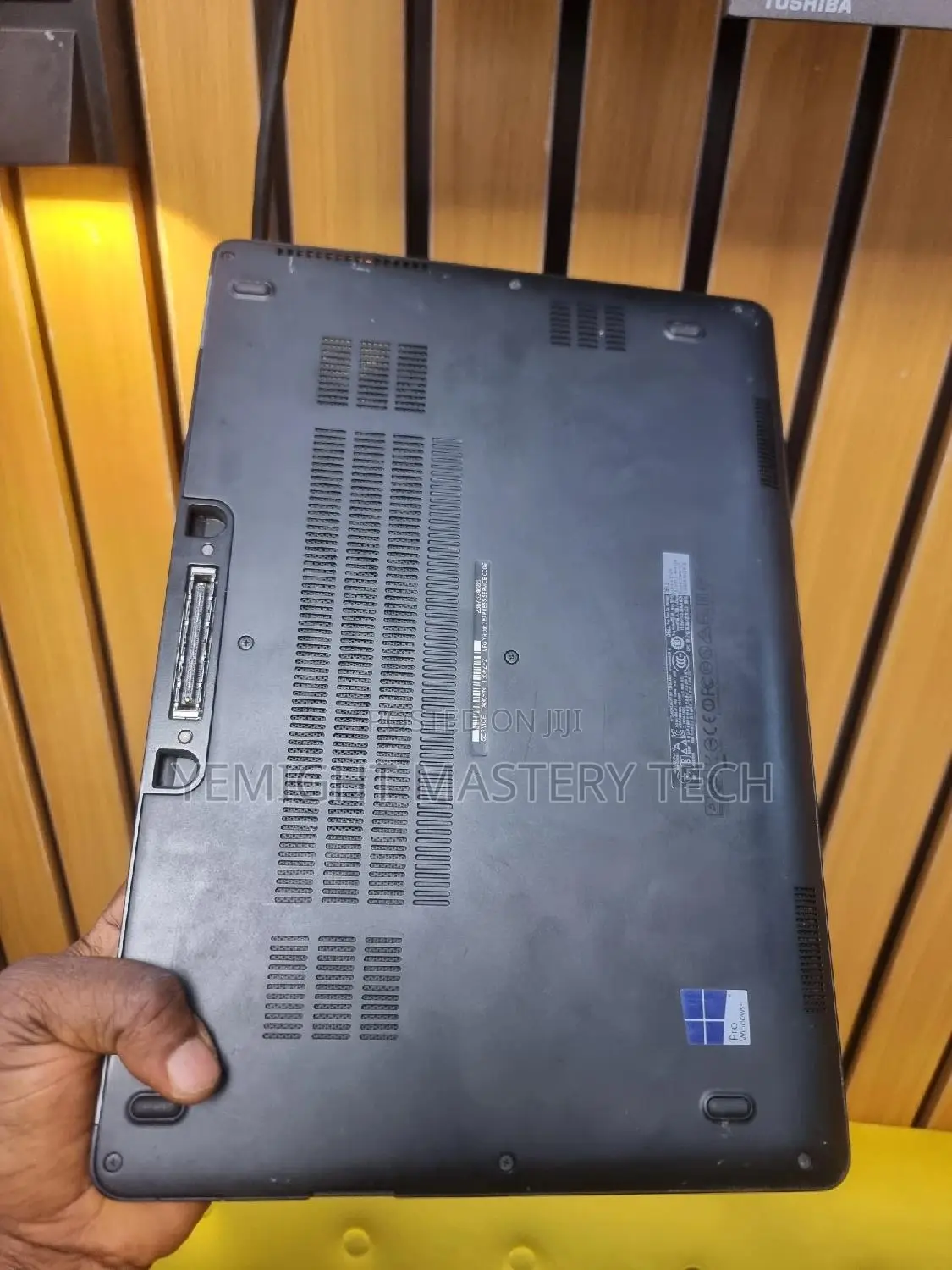 Laptop Dell Latitude 14 E7470 8GB Intel Core I5 SSD 256GB