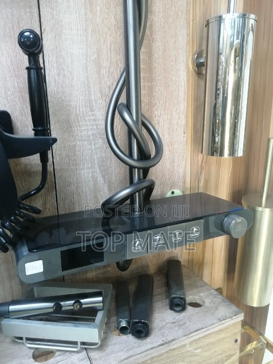 Executive England Piano Shower