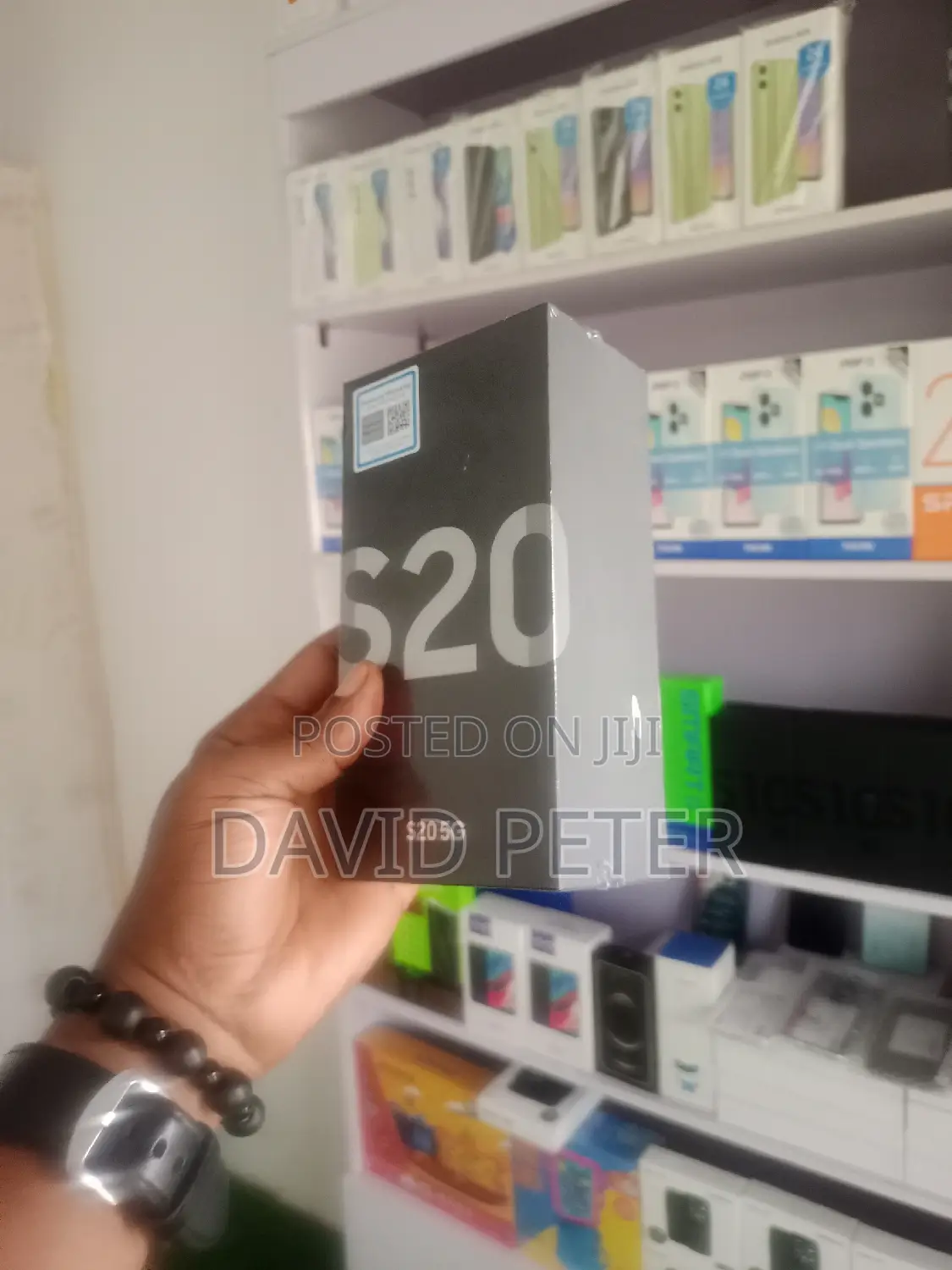 New Samsung Galaxy S20 128 GB Gray