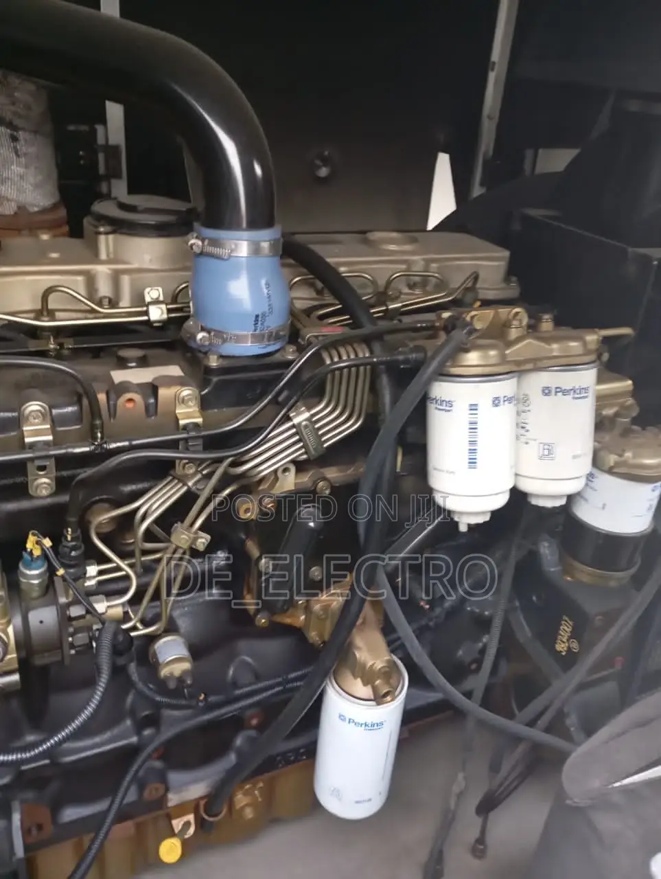 Soundproof Generator Mechanic/Maintenance Auto Changeover