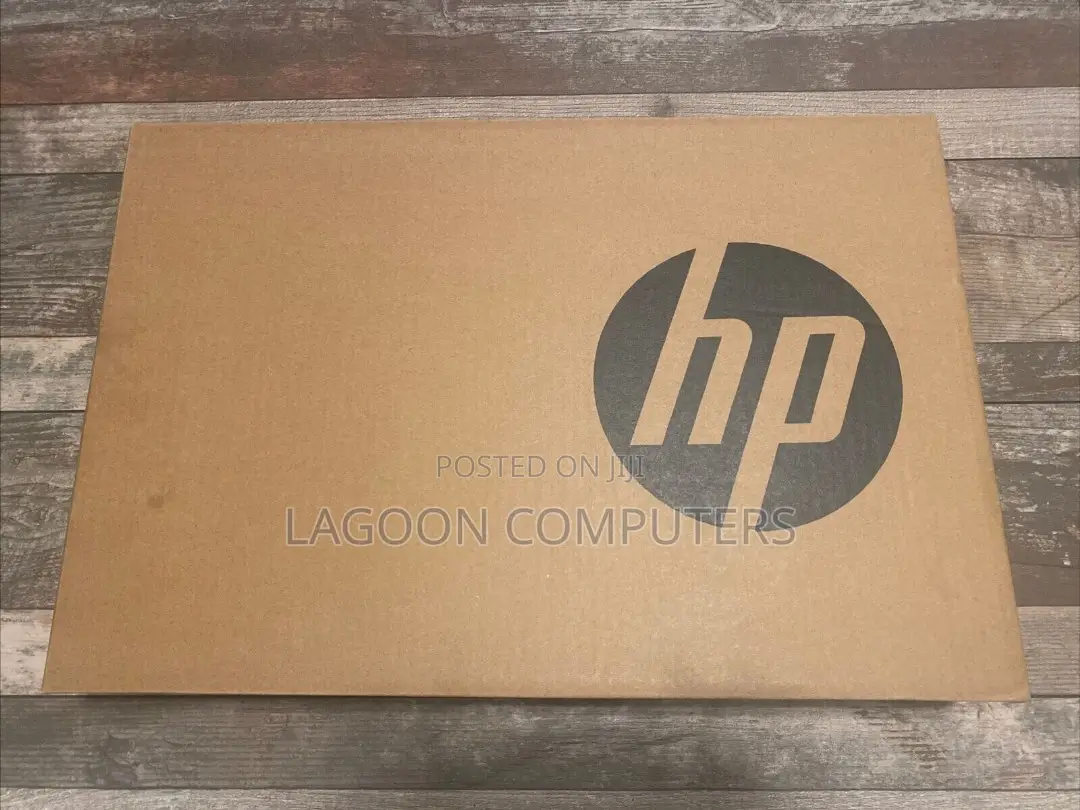 New Laptop HP ZBook Firefly G8 16GB Intel Core I5 SSD 512GB
