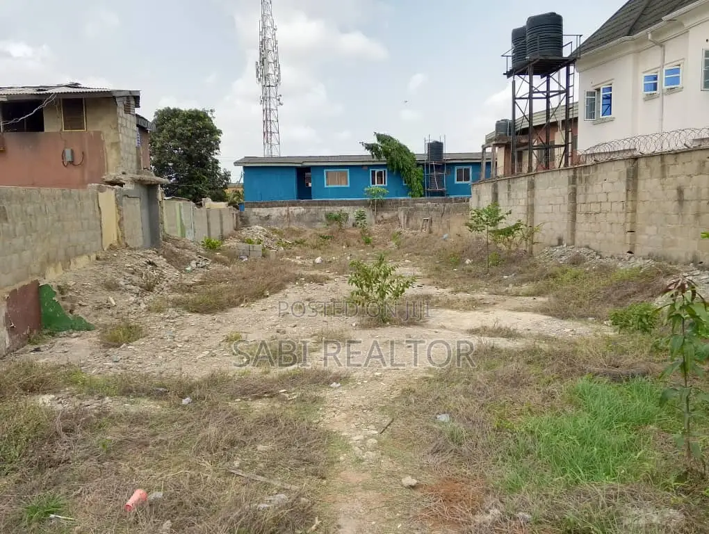 Full Plot With C of O in a Serene Environment in Mosan/Ipaja