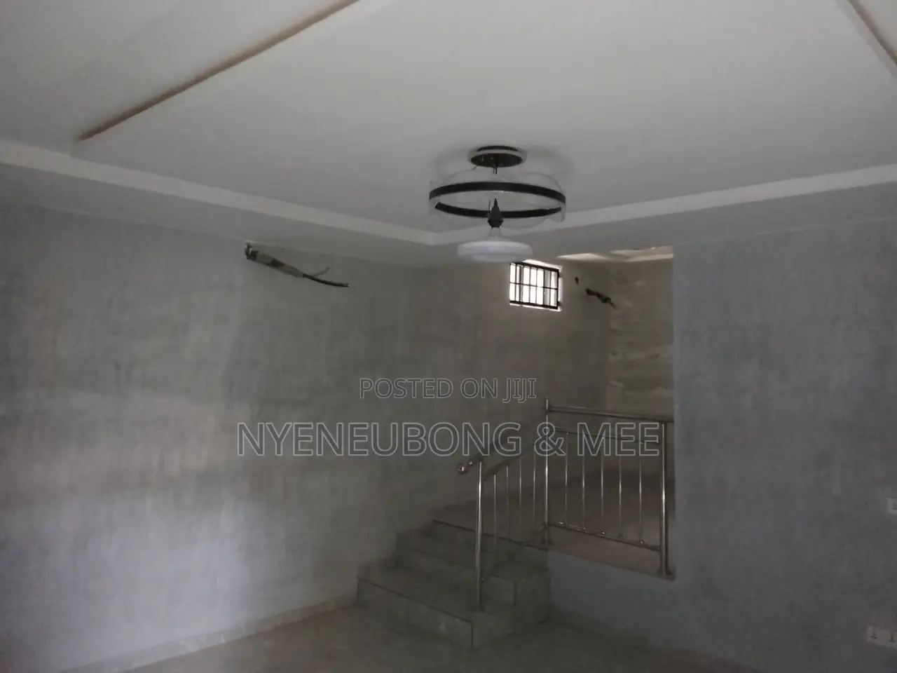 4bdrm Duplex in Karu for sale