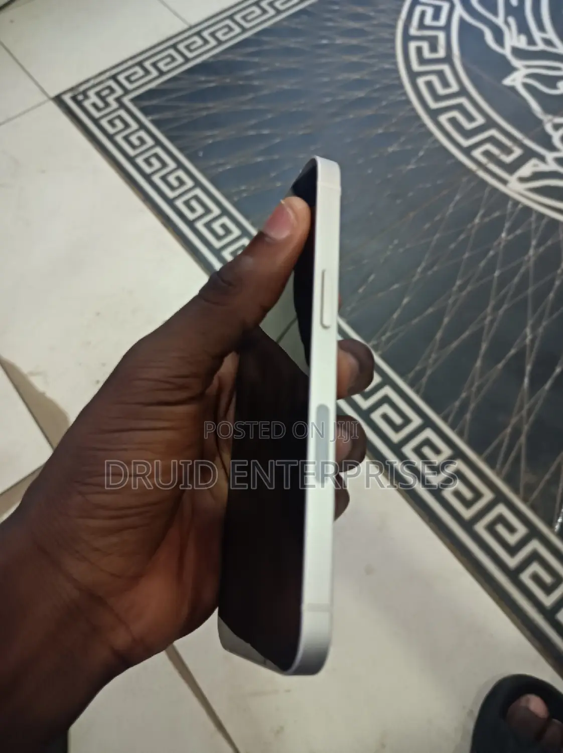 Apple iPhone 13 128 GB White