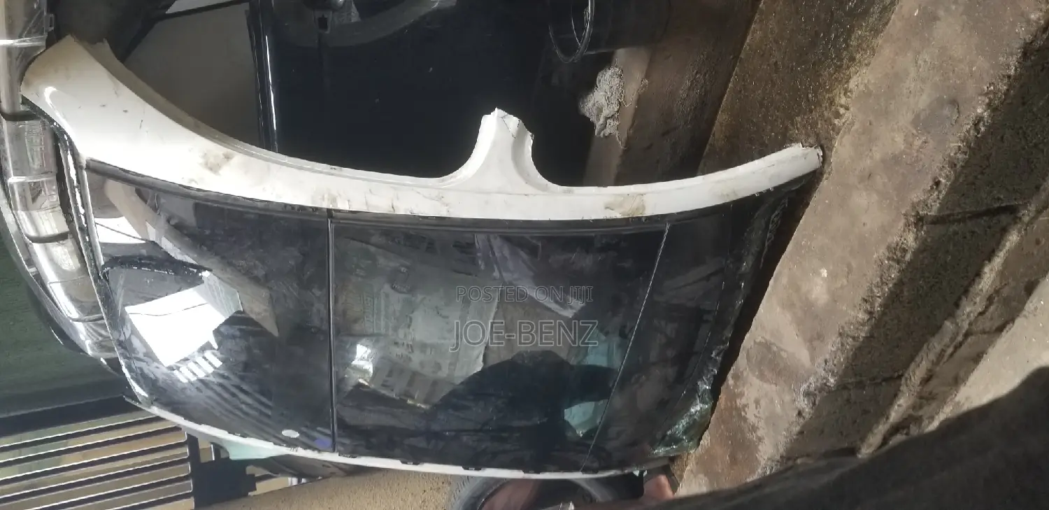 C300 2018 Complete Roof Glass
