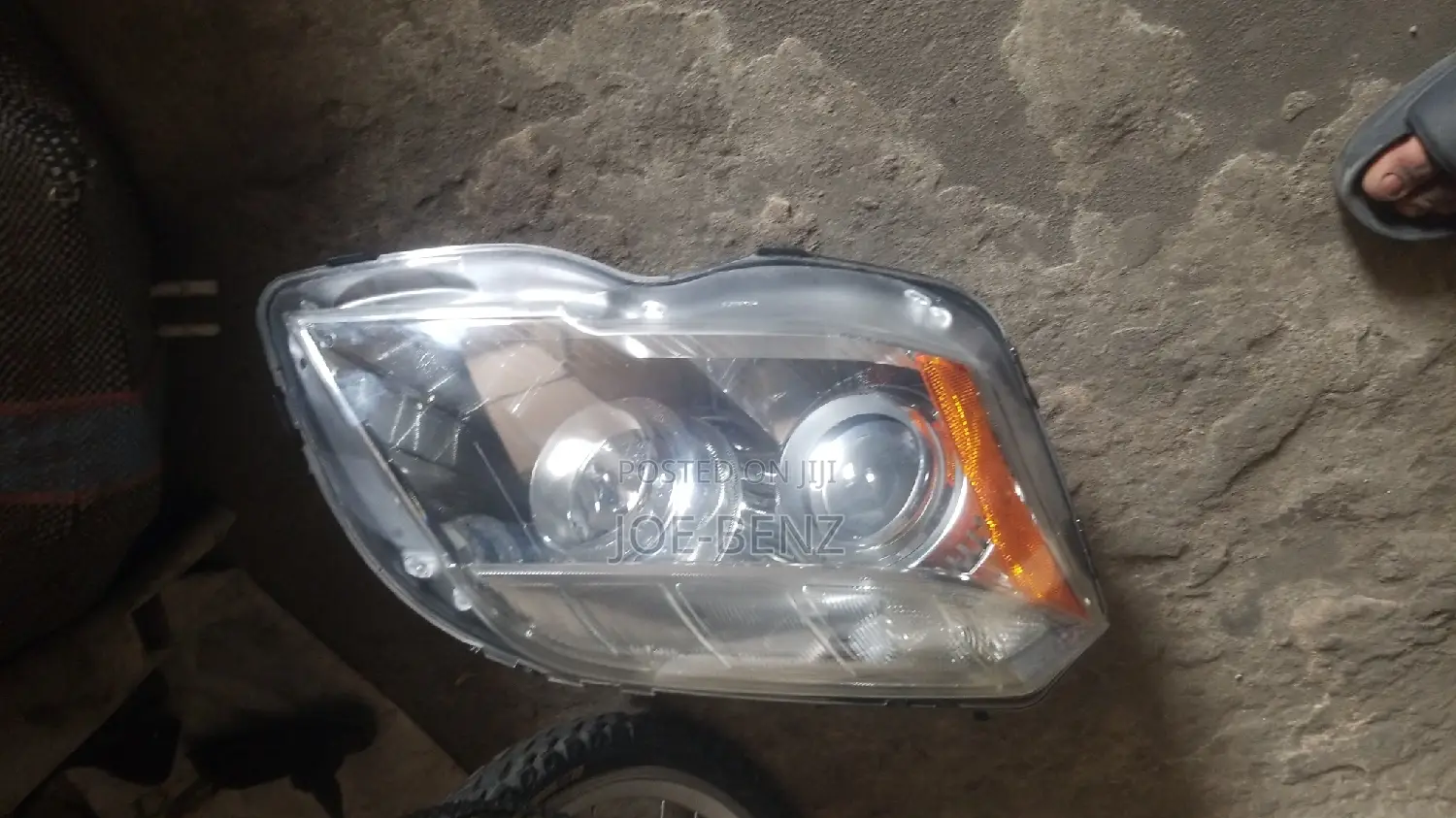 GLK350 2010 Right Side Headlight